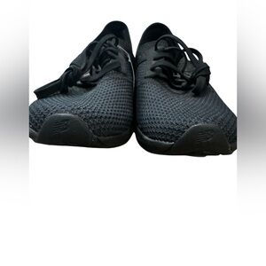 New Balance Women’s Size 9.5 Black Mesh Athletic Gym Shoes Memory Sole Cushion